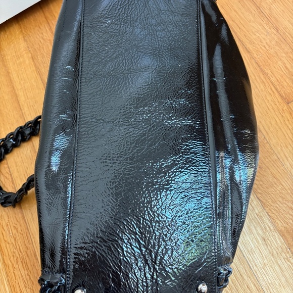 Chanel shoulder bag - Picture 3 of 8